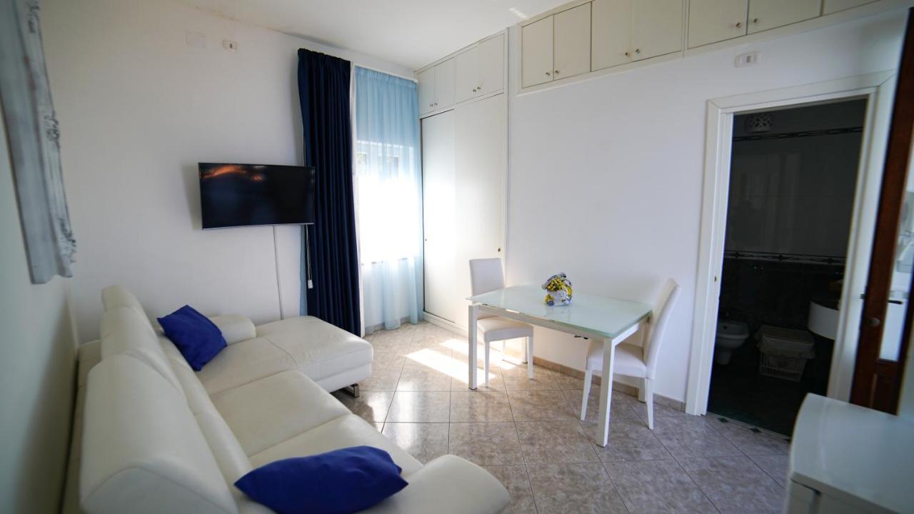 Mira Vico Apartments Vico Equense Exterior photo